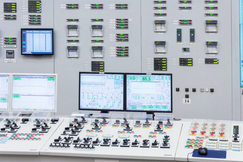 Sala de control de una central nuclear